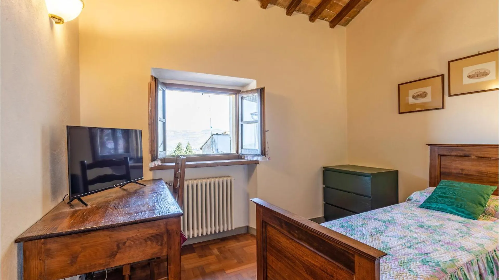 Stunning Home In Mazzolla With Wifi 0*,  Italy